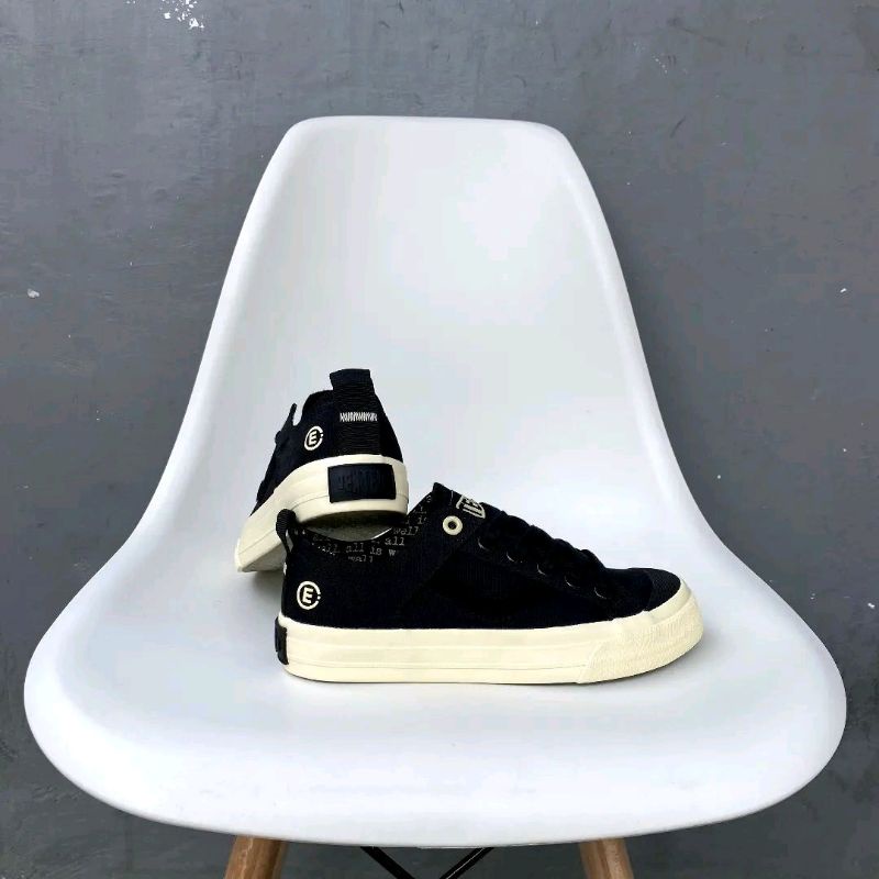 Ventela Evil x Papa Gading low