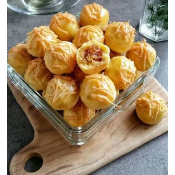 

nastar keju lumer