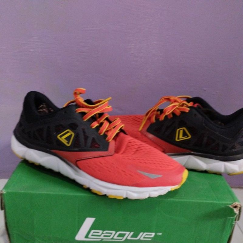 prelove league volans red