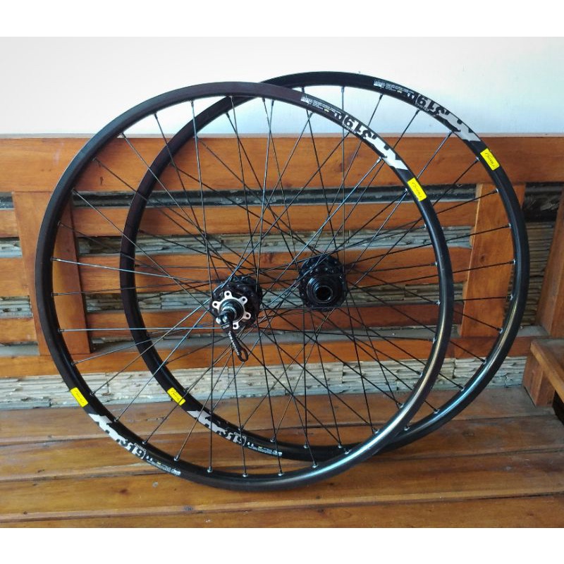 Wheelset 26 Mavic Hub Freehub Novatec Depan TA20 Belakang QR