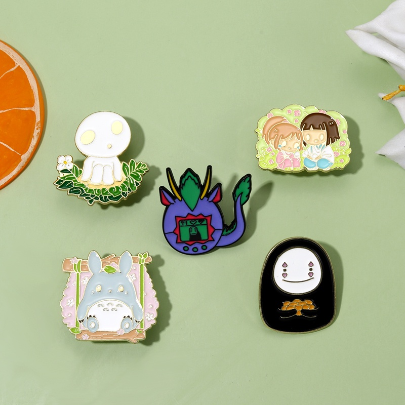 Anime Jepang Peripheral Lapel Pin Lucu Totoro Bros Tanpa Wajah Laki-Laki Lencana Hadiah Untuk Teman Pakaian Aksesoris Perhiasan