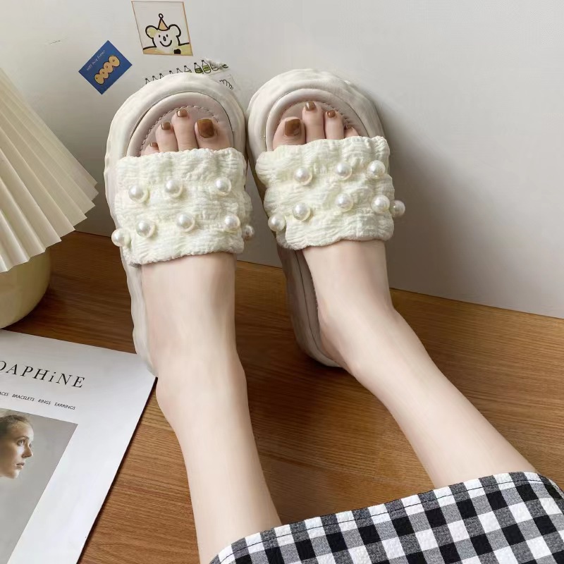 Sandal Slop Flat Sandal Wanita Slip On Fashion Style Motif Mutiara Sandal Kasual Nyaman Lentur Empuk PVC Satu7an SPT-36