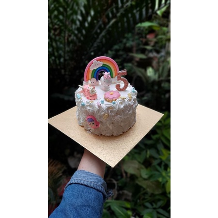 

unicorn cake 16cm