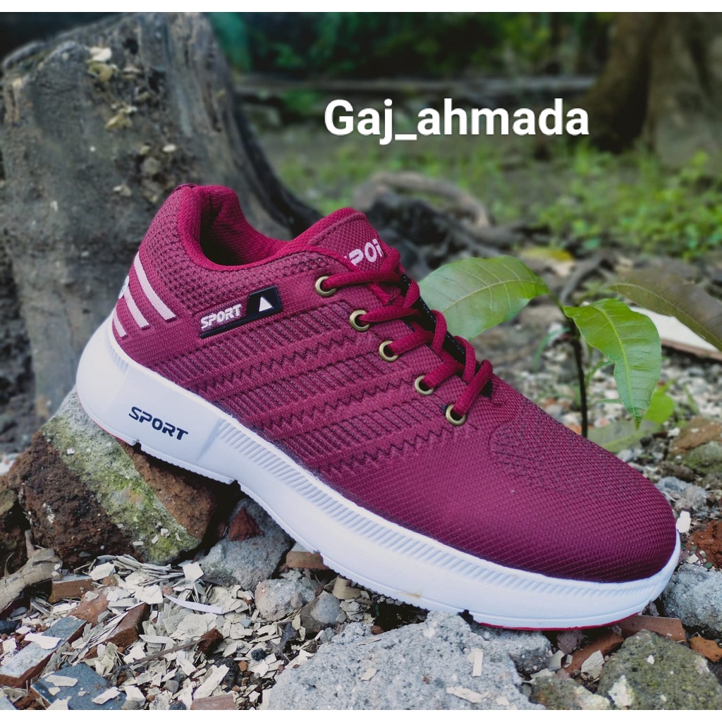 Sepatu Sport Line Pria Wanita Olahraga