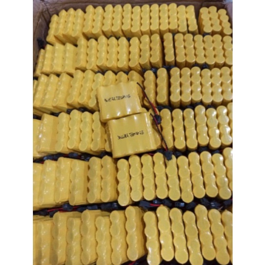 baterai rakit AA ni.cd 700mah 4.8v , 6.0v , 7,2v buat mobil remot konterol Maxday