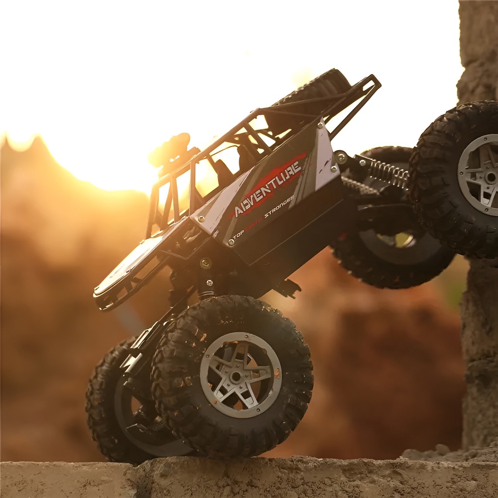 Mobil RC Rock Crawler Kuat 1:14 Metal | Mainan Anak Laki Laki Mobil Mobilan Remote Control | Kado Ulang Tahun Anak Cowok