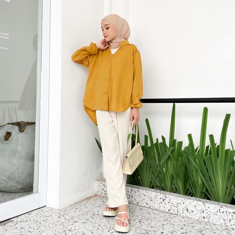 STELIA BLOUSE SHAKILA