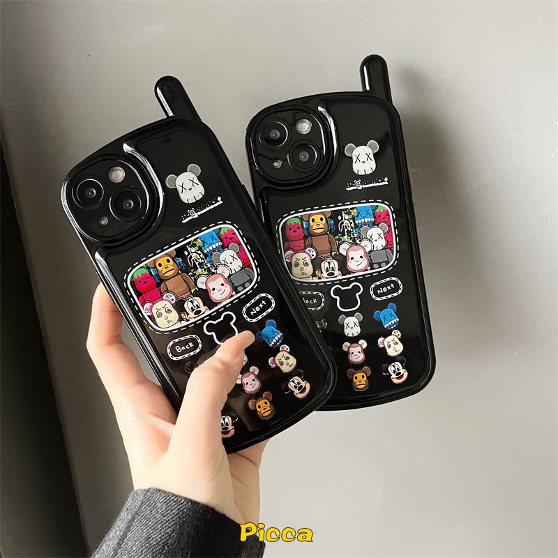 IPHONE Casing Bentuk Hp Ponsel Retro Kepribadian Kompatibel Untuk Iphone11 7 8 Plus 11 12 13 14 Pro MAX XR X XS MAX Kartun Tide Merek Beruang Kekerasan Glossy Bantal Udara Vintage Soft Cover