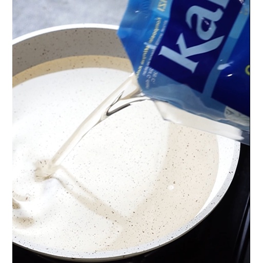 Kara / Minyak Goreng Kelapa Coconut Cooking Oil / 2 liter ltr [POUCH]