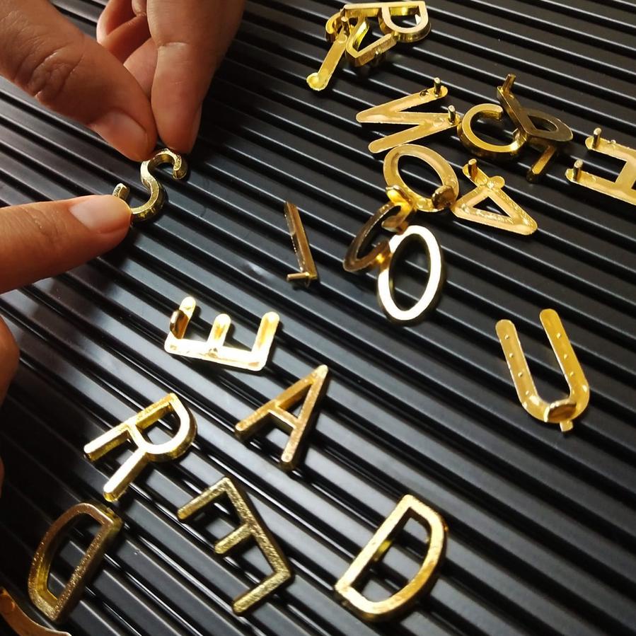 

⇬ HOW.R.U | 2-5cm - Huruf Tambahan untuk Letter Board / Papan Nama Bayi / Menu Cafe / Properti Foto ぺ