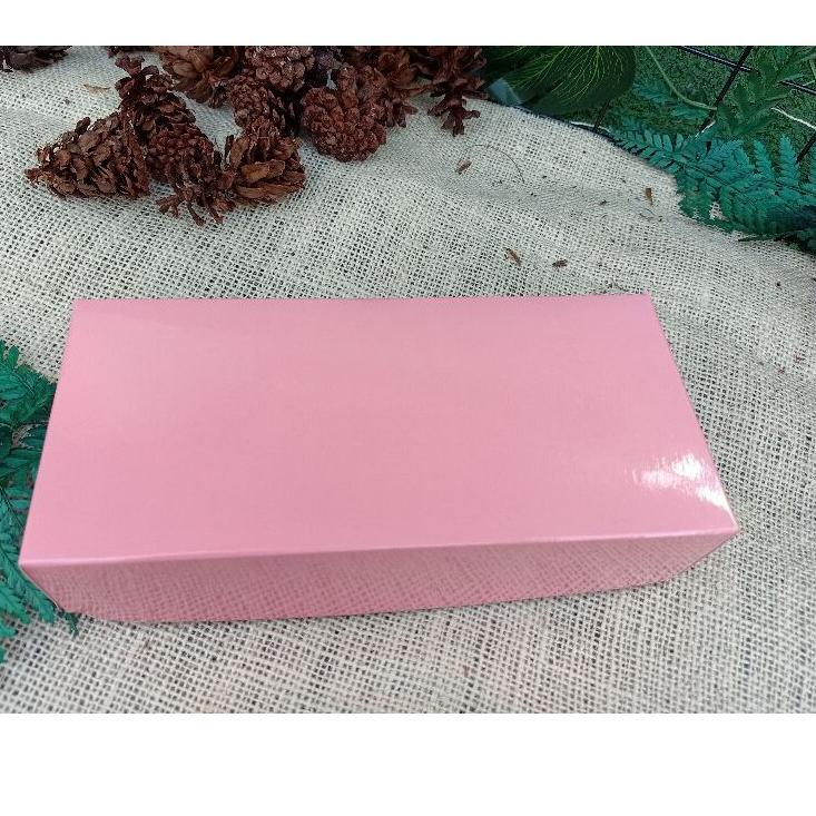 

✔ box kotakkue glossy laminating pe 22x10x5 cantiik perpack isi 30 Big Sale