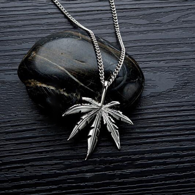 Fashion Pria Berlapis Emas Punk Hip Hop Besar Daun Maple Berlian Liontin Kalung Pria Perhiasan Rantai Perak