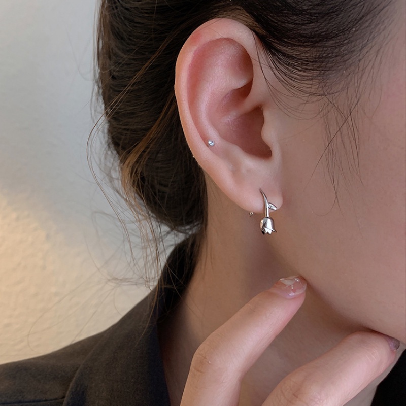 We Flower Elegan s925 Perak Tulip Anting Kait Untuk Wanita Perempuan Korea Tindik Bunga Cuff Earrings Floral Ear Jewelry