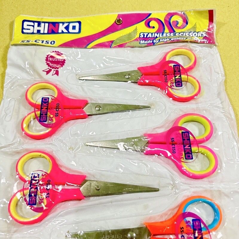 

Gunting Kecil Warna Stainless Shinko