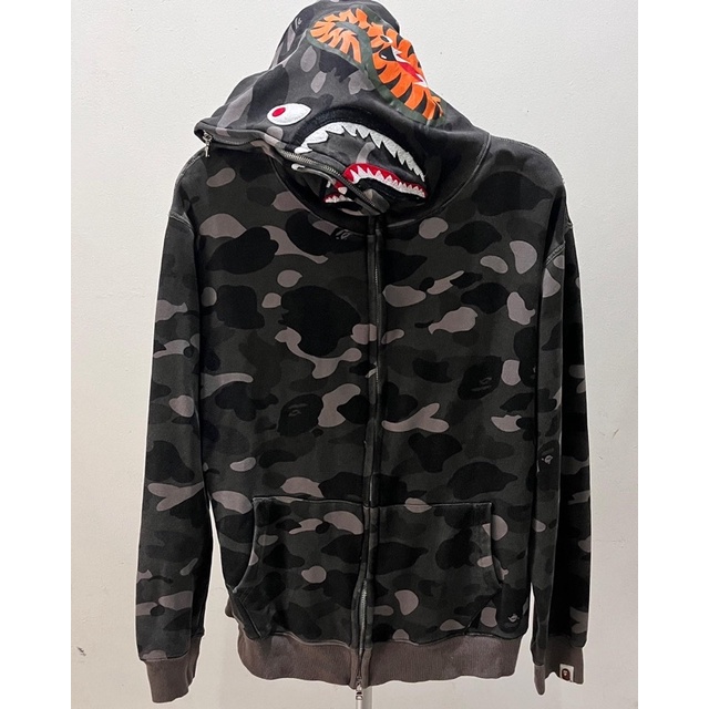 Jacket Hoodie zipper Bathing Ape (BAPE) Shark Camo.