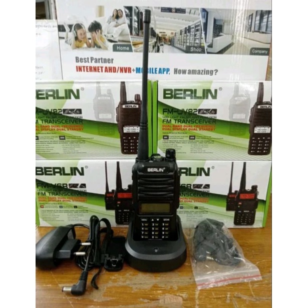 HT BERLIN UV-82 DUALBAND GARANSI BERLIN UV 82 UV82