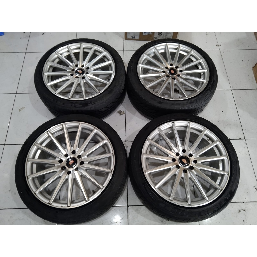 Velg Mobil Seken Bekas Vossen Jari-Jari Ring17x7,5 Pcd 8x100-114 Et42 Silver Polis + Ban Achiles 205