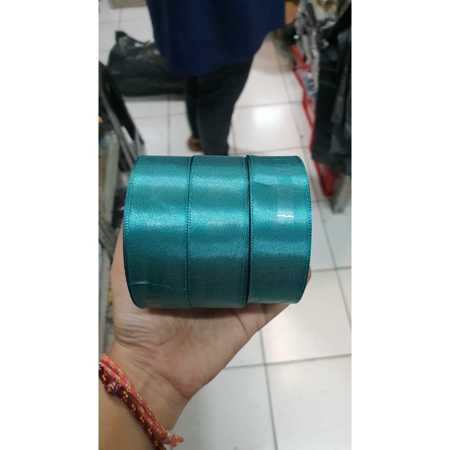 

Pita Satin 1" Hijau Botol Natal Kado Parcel 2,5cm 25mm