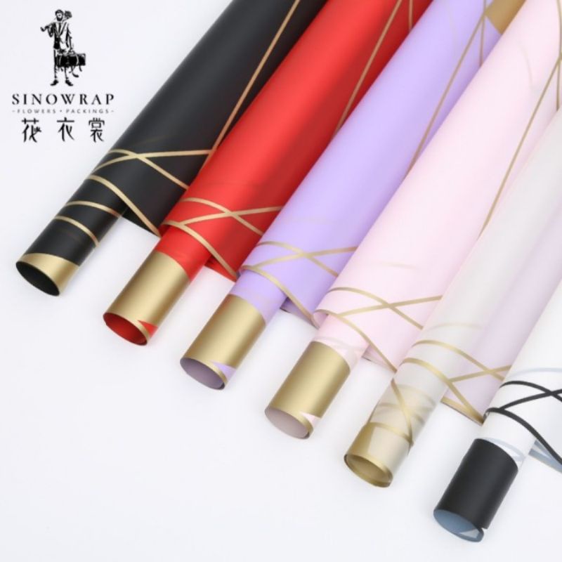 

5 lembar cellophane motif garis gold