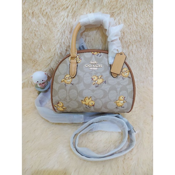 CC427 Coach Sydney Satchel In Signature Canvas with Tossed Chick Print