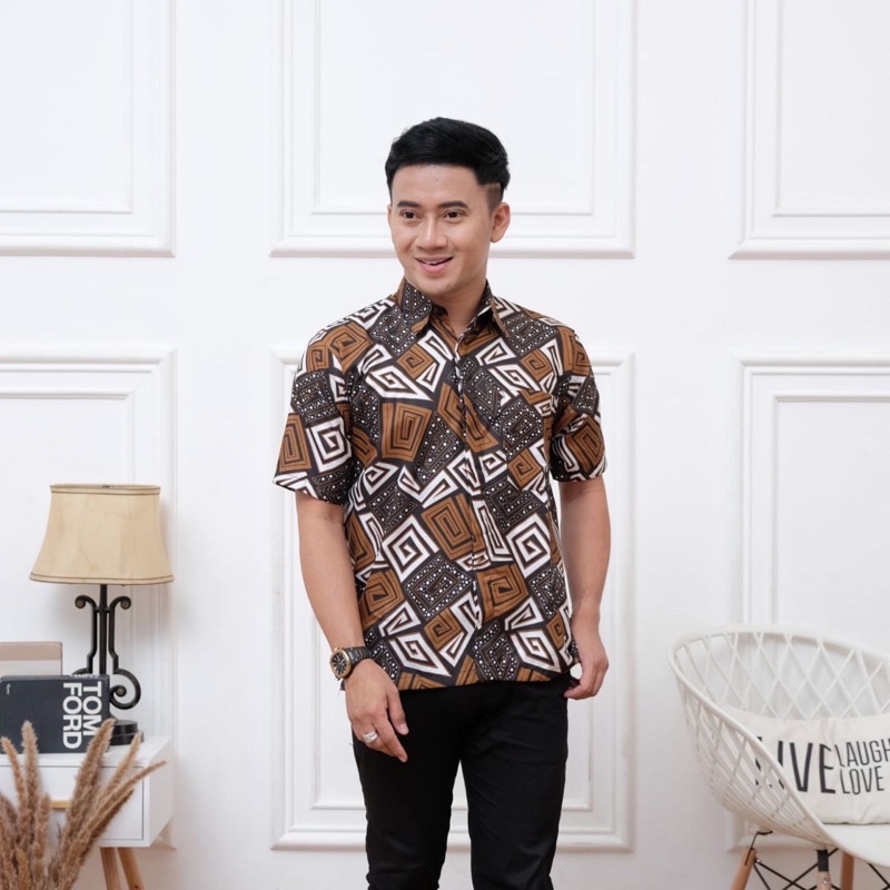 Kemeja Batik Pria Lengan Pendek Motif songket