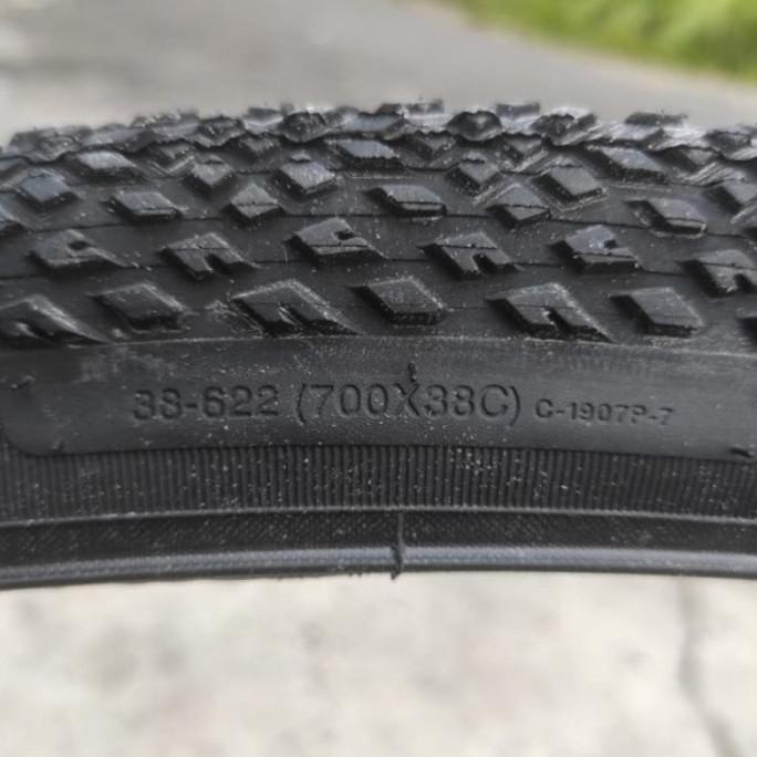 Ban Luar Sepeda Gravel Bontrager Lt2 700C 38-622 / 700X38 / 700C X 38