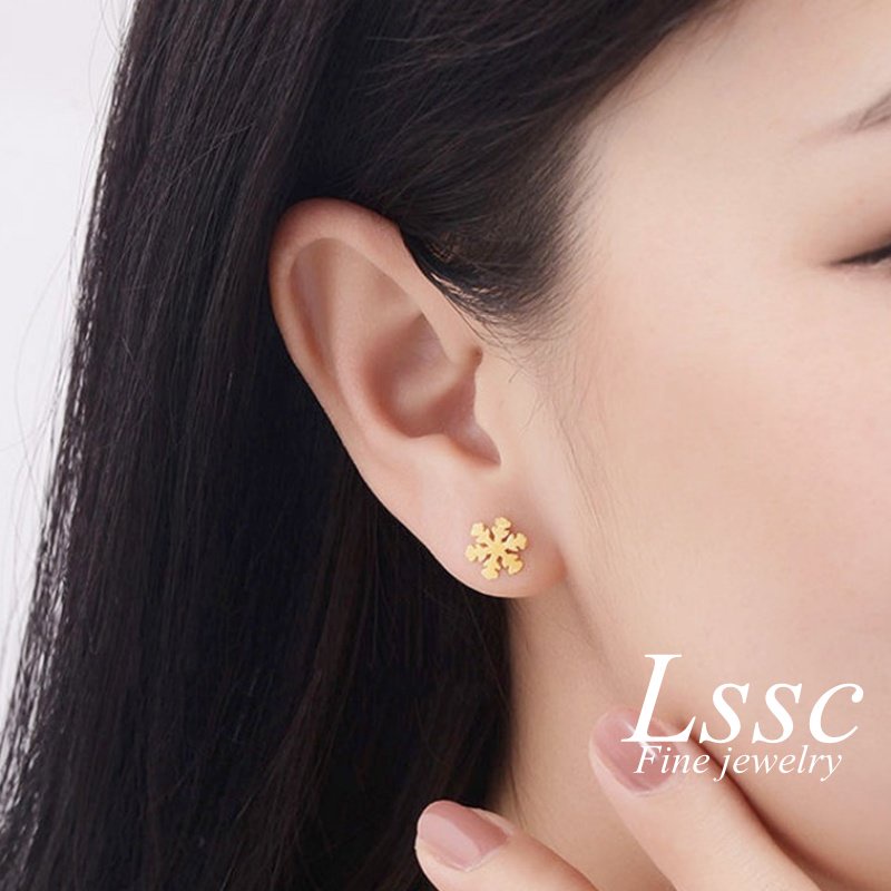 Anting Tusuk Titanium Anti Karat Kepingan Salju Cantik Emas 18K Aksesoris Wanita Fahion Korea