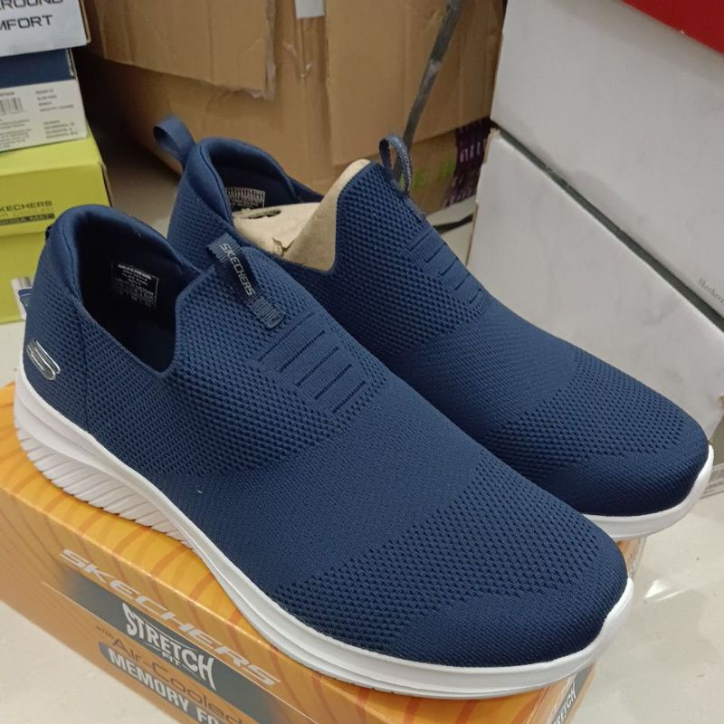 Sepatu Skechers Denlark 232314