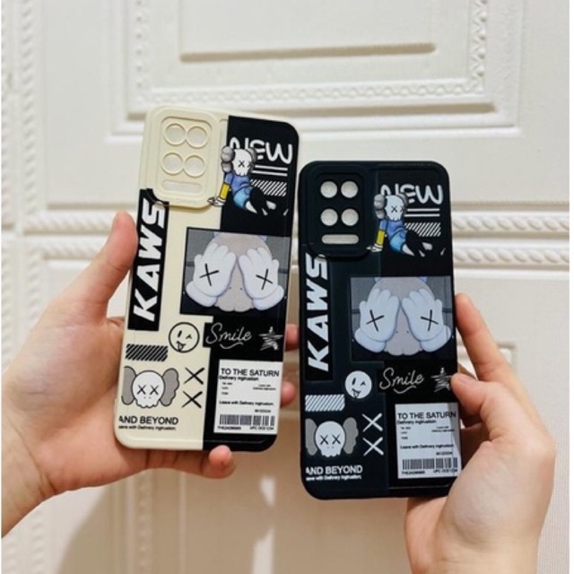 SOFTCASE PRO CAMERA IPHONE 11 12 13 PRO MAX MOTIF KAWS &amp; STARBUCKS COFFEE CUP