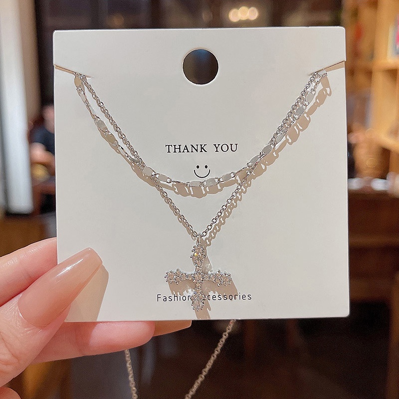 Gaya Baru Penuh Berlian Salib Liontin Kalung Titanium Wanita Mewah Choker Necklaces