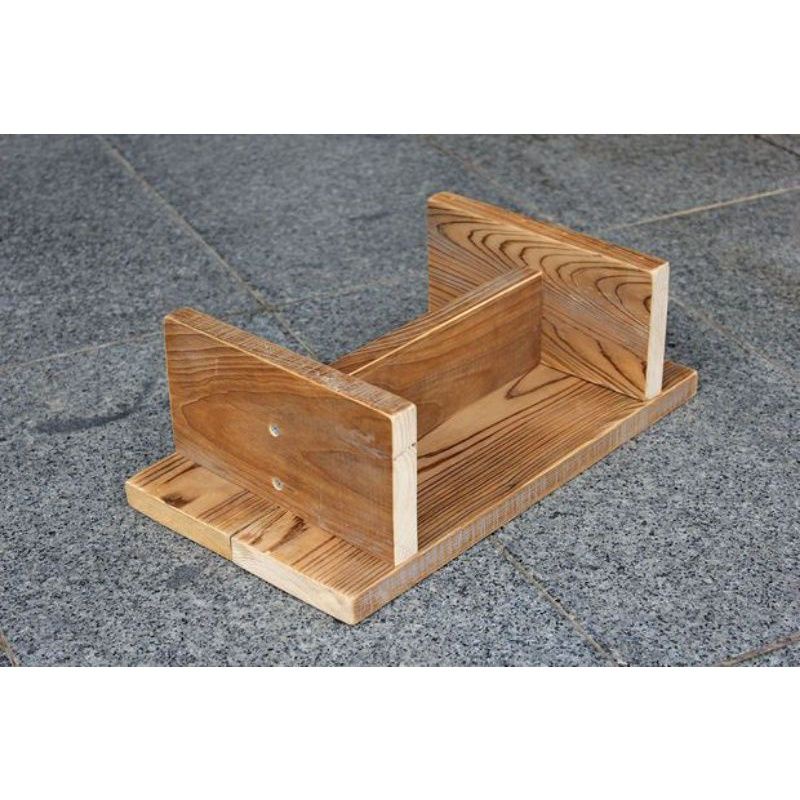 jengkok kayu / dingklik kayu