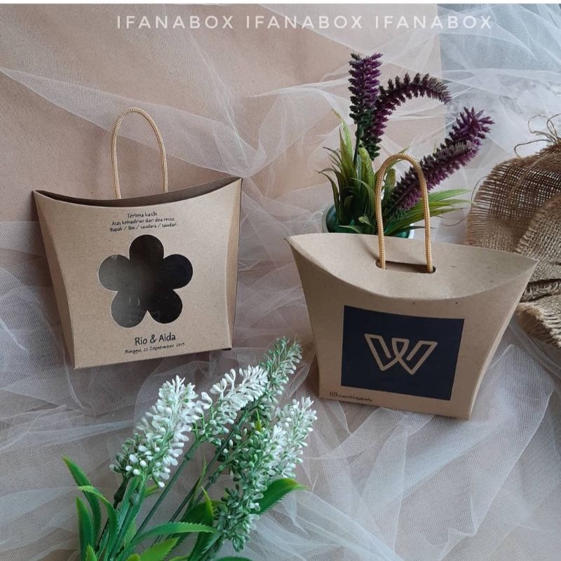 

BOX SOUVENIR FLOWER GOODIE BAG