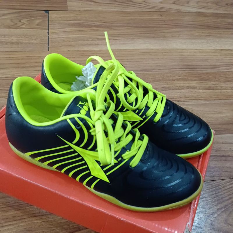 Sepatu Diadora Gaeta FG JR (B)