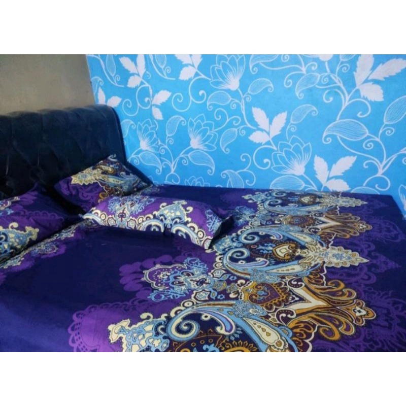Seprai ungu batik