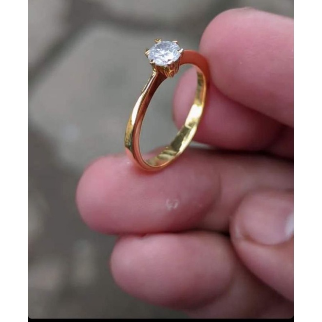 Cincin Solitaire Berlian