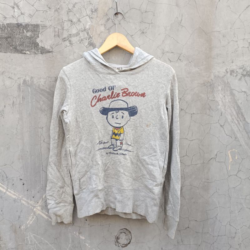 HOODIE UNIQLO X PEANUTS CHARLIE BROWN ORIGINAL LIKE NEW