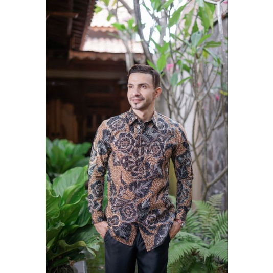 KEMEJA BATIK MODERN SLIMFIT PANJANG BAHUN KATUN HALUS FULL FURING HALUS