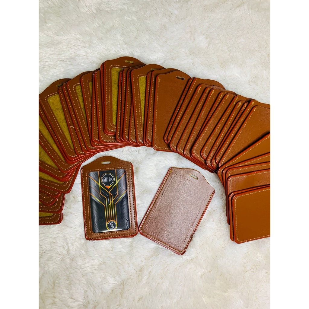 

ID Card Holder Vertikal Semi Kulit / Kulit Sintetis