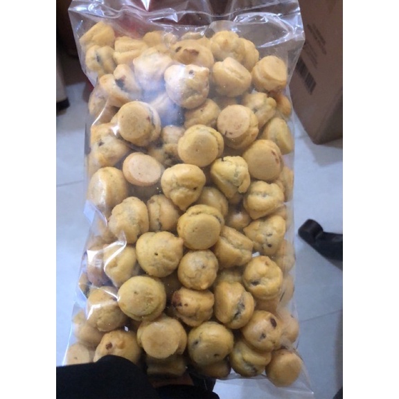 

soes coklat premium 1/2kg