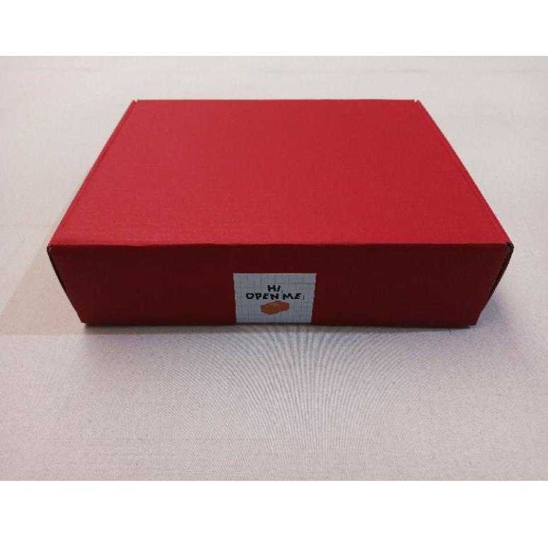 

▲ TANPA BUBBLE WRAP‼️ Box Warna Ukuran 30 x 25 x 8 cm Gift Box Kardus Packing Box Kotak Hitam Merah Pink Orange ㅽ