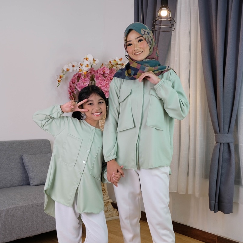 KEMEJA COUPLE IBU DAN ANAK KEMEJA POLOS KHILA COUPLE