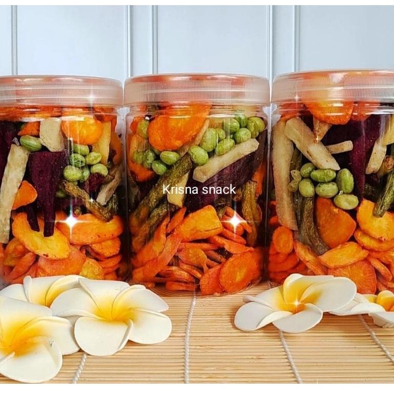 

↿ KERIPIK SAYUR MIX TOPLES 800 ML(wortel,buncis,edamame (kedelai jepang),white talas,purple potatoes,honey potatoes,kentang) ゃ