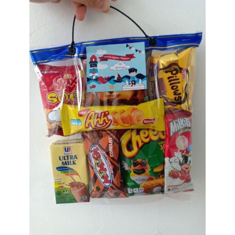 

paket bingkisan snack ulang tahun