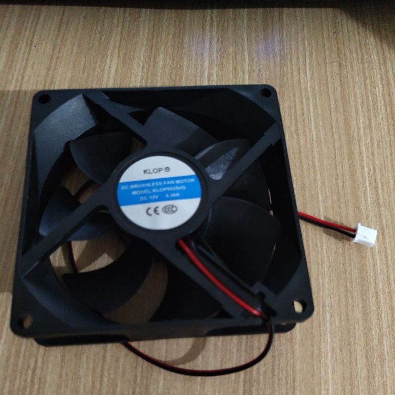 fan dc 9cm 12v KLOp + socet