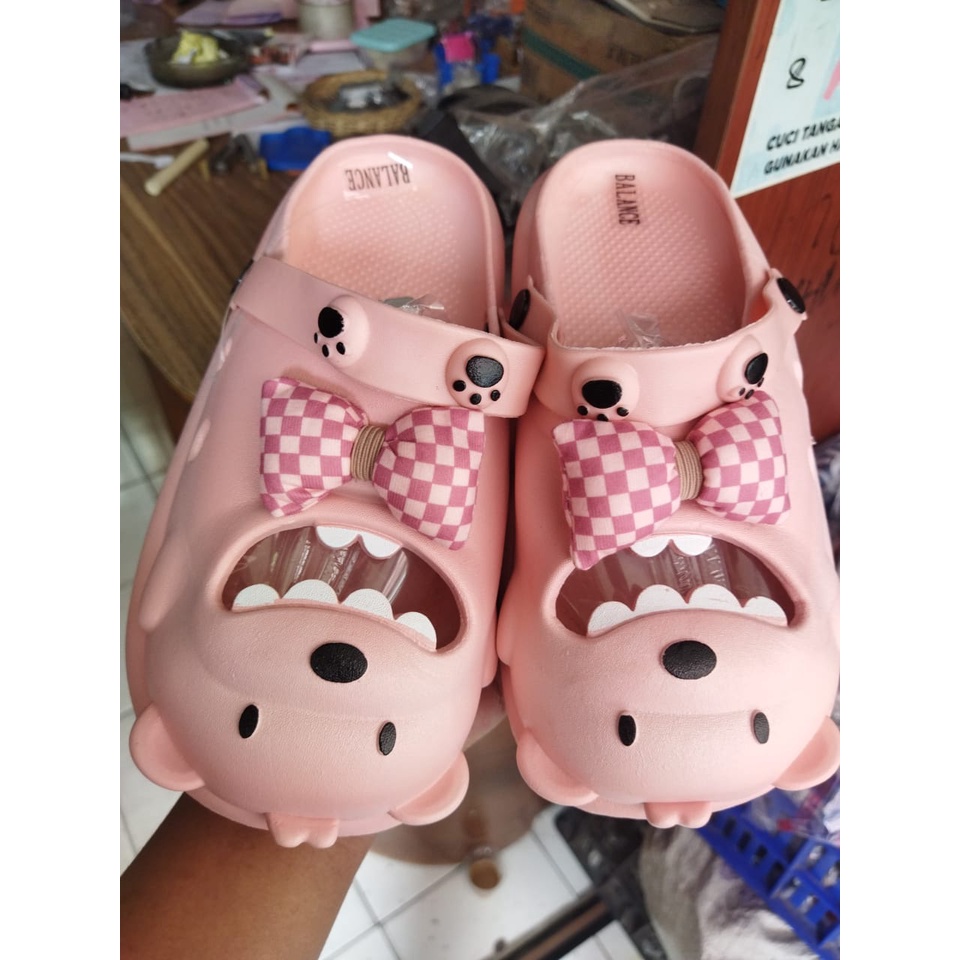 Sandal wanita dewasa karakter beruang cute bahan ringan import balance 1234 (36-41)