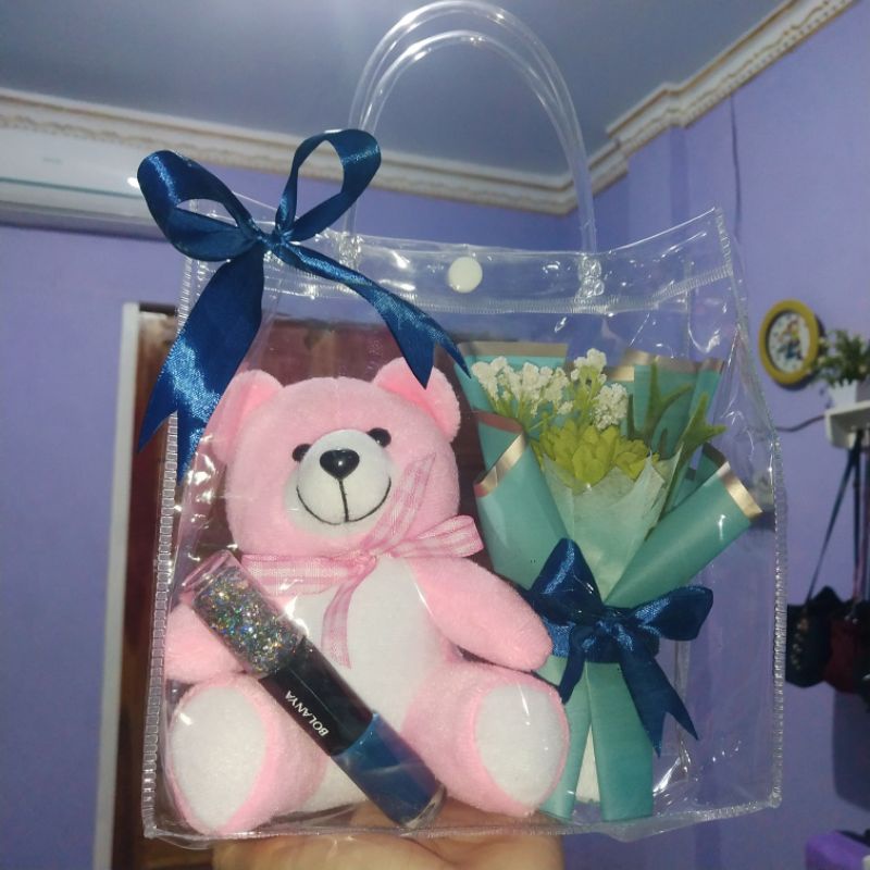 

GIFT BAG COCOK BUAT KADO + FREE KARTU UCAPAN
