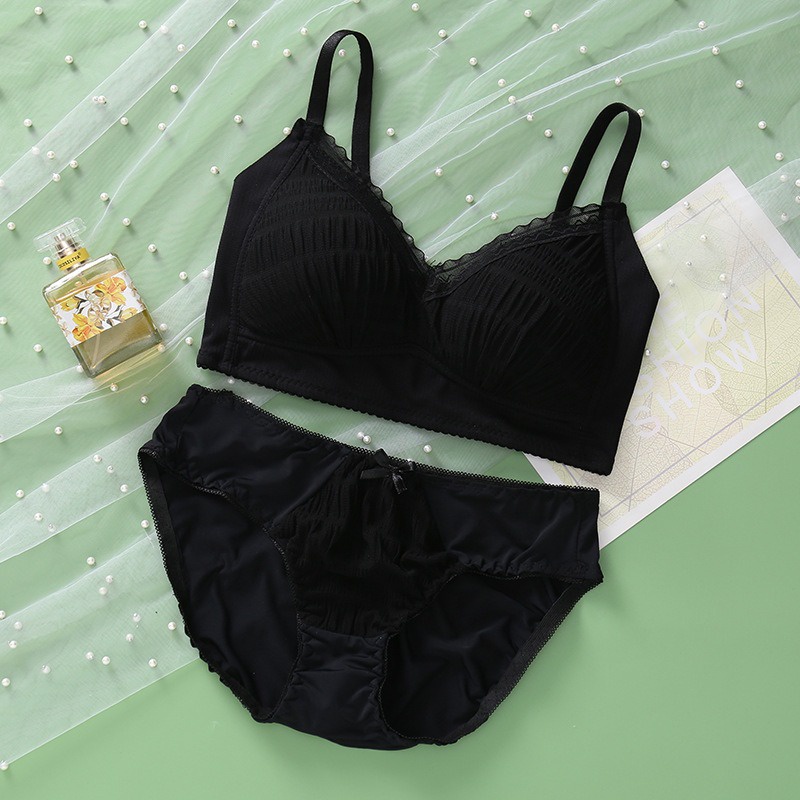 KUALITAS BAGUS  Bra / BH cewek wanita import korea TANPA KAWAT seksi renda KR044 premium elegant