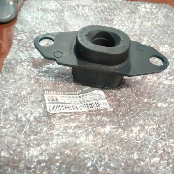 `````````] mounting kiri Livina transmisi livina grand Livina Evalia original