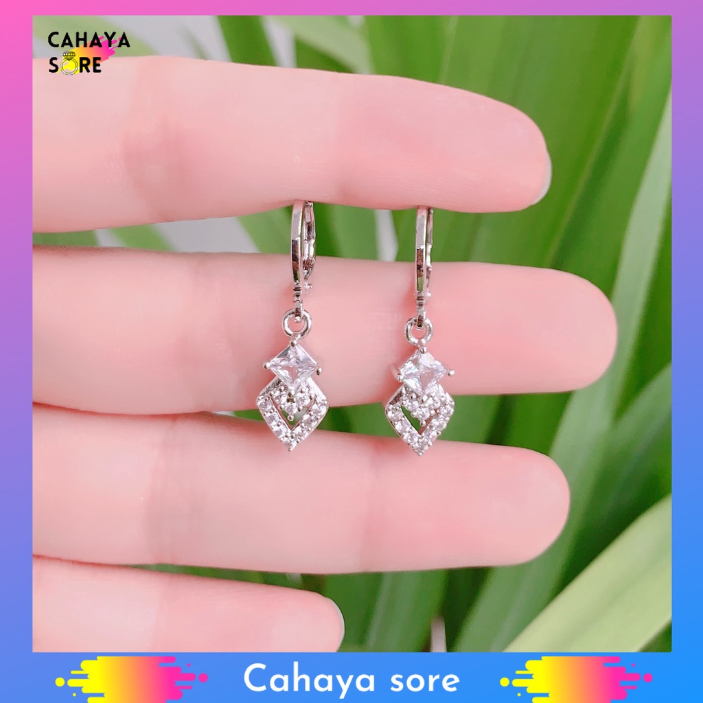 Anting Xuping Silver Anting Dewasa Model Clip Permata Mutiara AD30
