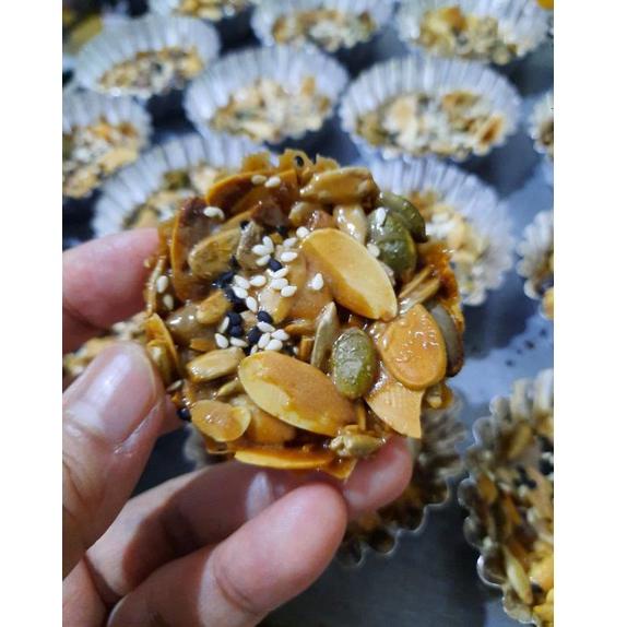 

Kemasan Baru.. Paket Bahan Florentine Cookies lengkap plus kacang mede/ Trial Mix Florentine 62